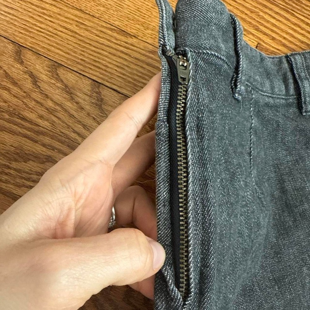 Vintage Banana Republic Y2K 90s Faded Black Denim Stretch Mini Skirt 0 - Picture 3 of 4